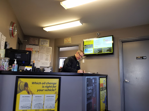 Auto Repair Shop «Meineke Car Care Center», reviews and photos, 87 Dolson Ave, Middletown, NY 10940, USA