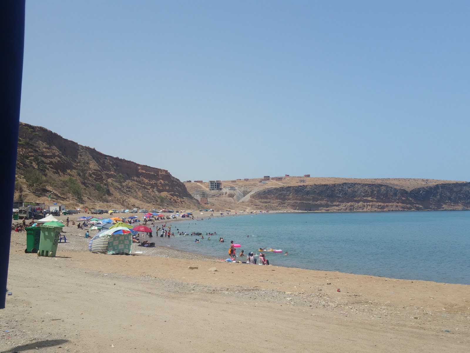 B'hira Beach'in fotoğrafı - Çocuklu aile gezginleri için önerilir