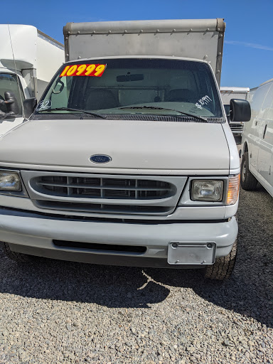 Used Car Dealer «Royal Auto Sales», reviews and photos, 36104 W Valley Hwy S, Auburn, WA 98001, USA