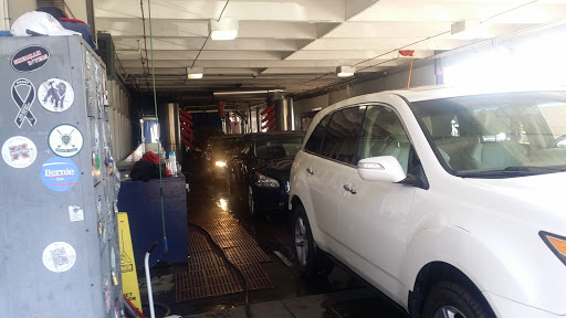 Car Detailing Service «Lafayette Car Wash And Detail Center», reviews and photos, 3319 Mt Diablo Blvd, Lafayette, CA 94549, USA