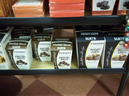 Florist «R Flowers», reviews and photos, 26090 Crocker Blvd, Harrison Charter Township, MI 48045, USA