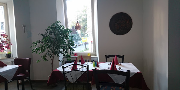 Safran Restaurant & Café