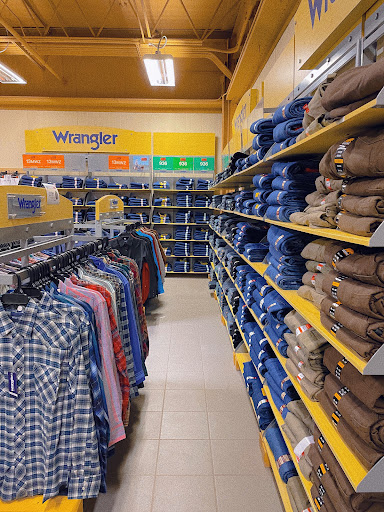 Work Clothes Store «Home of Economy», reviews and photos, 2102 2nd Ave W, Williston, ND 58801, USA