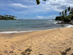 Unakuruwa Beach'in fotoğrafı çok temiz temizlik seviyesi ile