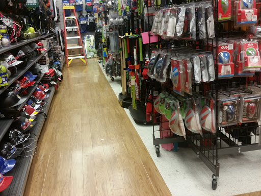 Sporting Goods Store «Big 5 Sporting Goods - Lodi», reviews and photos, 2411 W Kettleman Ln, Lodi, CA 95242, USA