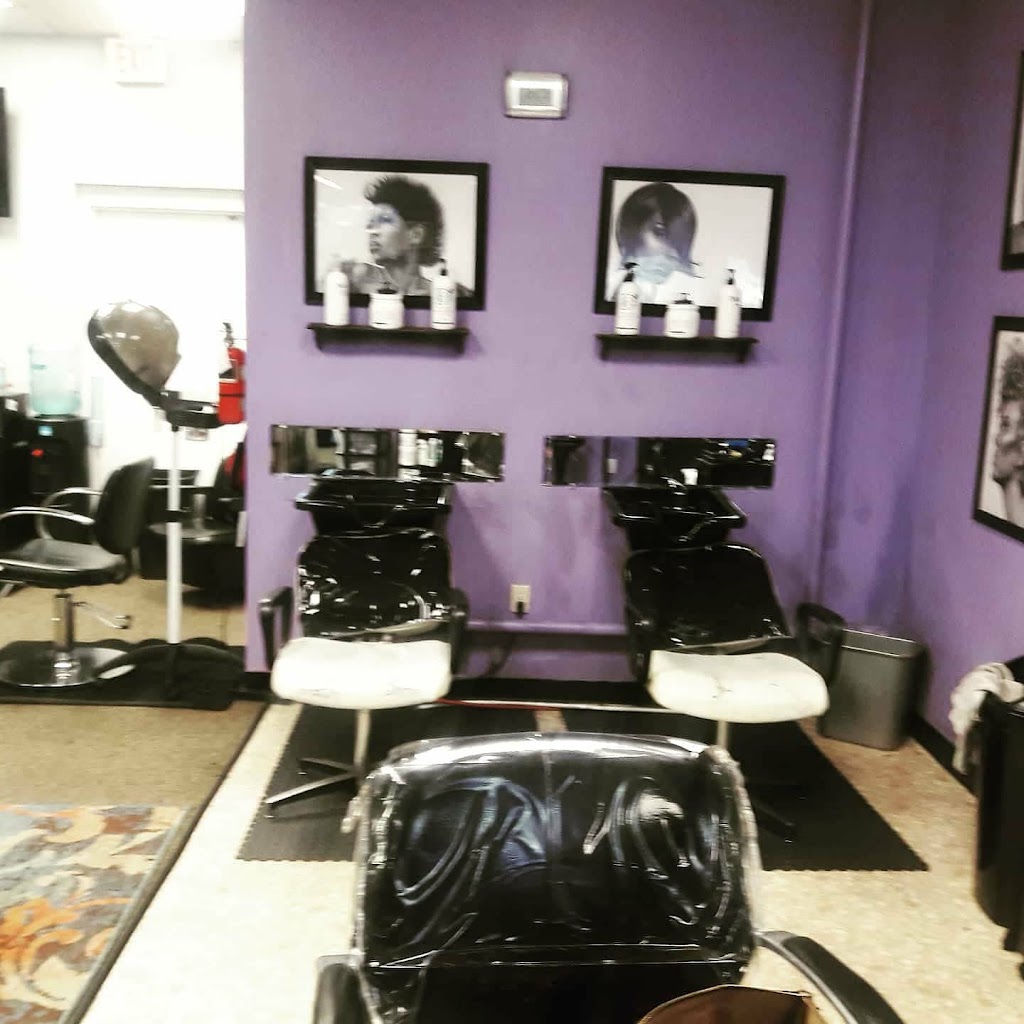 Mischelle Barnes Hair Salon 29732