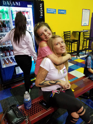 Shoe Store «Shoe Station», reviews and photos, 741 C Hilcrest Road, Mobile, AL 36695, USA