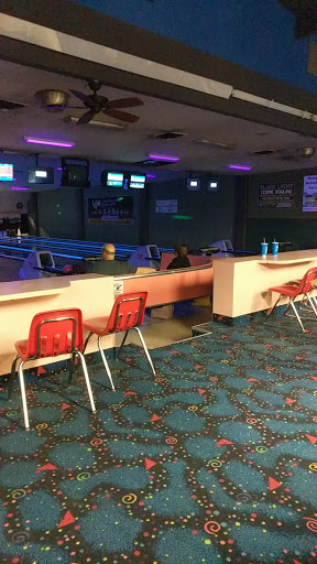 Bowling Alley «Town & Country Lanes», reviews and photos, 3500 River Rd N, Keizer, OR 97303, USA