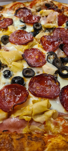 Pizzeria Raimondo Piazza A. Saliceti, 1, 64023 Mosciano Sant'Angelo TE, Italia