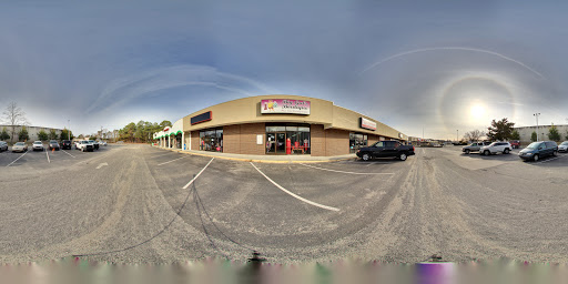 Boutique «Big Gals Boutique Plus Size Consignment», reviews and photos, 833 S Kerr Ave, Wilmington, NC 28403, USA