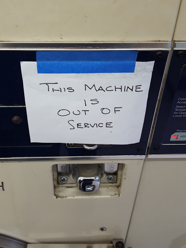 Laundromat «Carousel Cleaners & Laundromat», reviews and photos, 927 Molalla Ave, Oregon City, OR 97045, USA