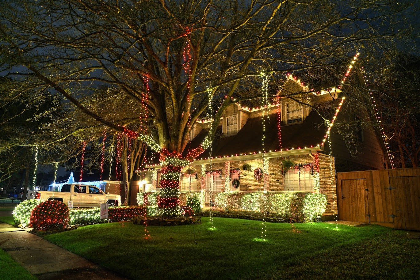 The Absolute Best Christmas Lights in Cypress [Updated 2023] - Houston Hits