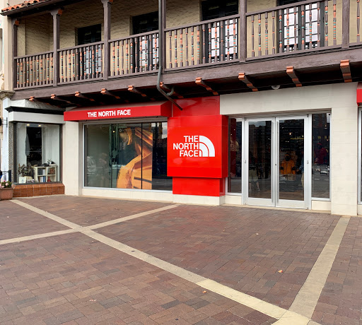 Clothing Store «The North Face», reviews and photos, 312 W 47th St, Kansas City, MO 64112, USA