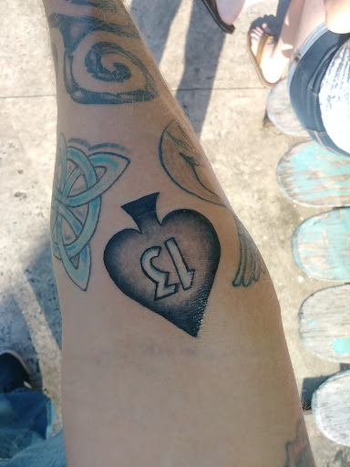 Tattoo Shop «Blue Moon Tattoo Co.», reviews and photos, 567 Eau Gallie Blvd, Melbourne, FL 32935, USA