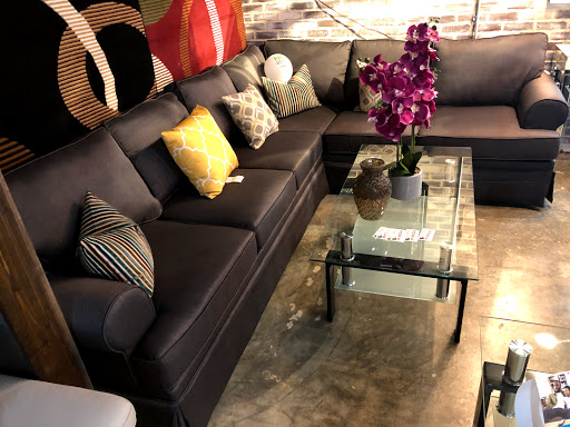 Furniture Store «Simo’s Furniture», reviews and photos, 174 Semoran Commerce Pl #106, Apopka, FL 32703, USA