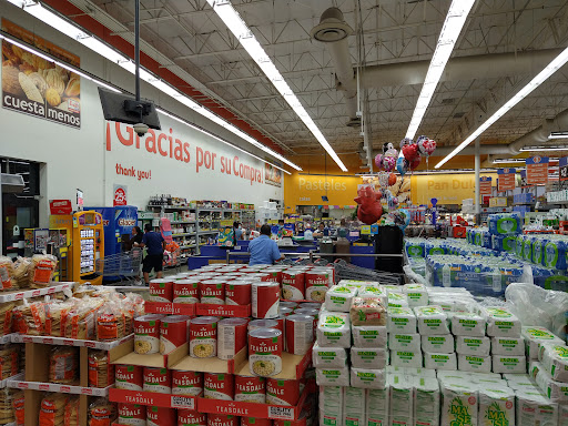 Grocery Store «El Super», reviews and photos, 3700 W McFadden Ave, Santa Ana, CA 92704, USA