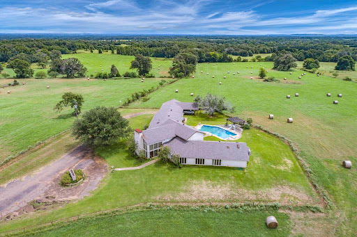 Real Estate Agency «RE/MAX Landmark Terrell», reviews and photos, 113 N Frances St, Terrell, TX 75160, USA