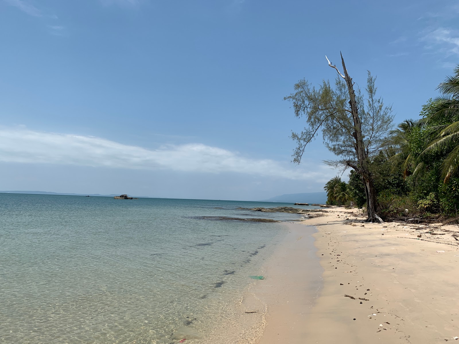 Foto de Rach Tram Beach com areia brilhante superfície