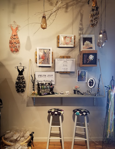 Florist «Sanford Flower Shop», reviews and photos, 209 E Commercial St, Sanford, FL 32771, USA