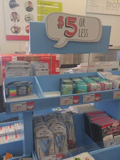 Office Supply Store «Staples», reviews and photos, 10307 156th St E, Puyallup, WA 98374, USA