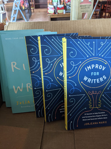 Book Store «FoxTale Book Shoppe», reviews and photos, 105 E Main St, Woodstock, GA 30188, USA