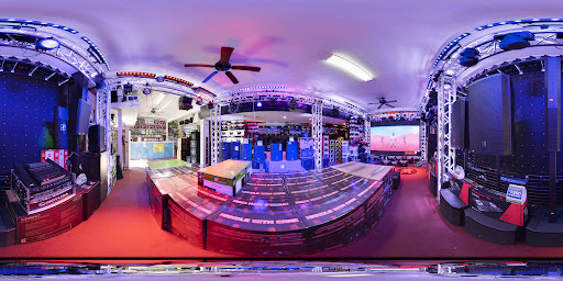 DJ Custom Audio image