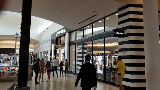 Cosmetics Store «SEPHORA», reviews and photos, 900 Gessner Rd #700, Houston, TX 77024, USA