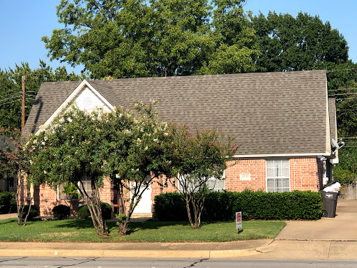 Roofing Contractor «City Roofing Company», reviews and photos, 4020 W Vickery Blvd, Fort Worth, TX 76107, USA