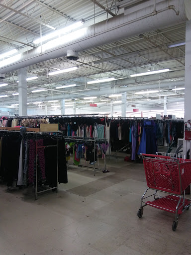 Thrift Store «The Salvation Army Family Store & Donation Center», reviews and photos, 8732 S Cicero Ave, Oak Lawn, IL 60453, USA