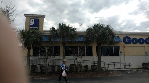 Thrift Store «Goodwill Retail & Donation Center», reviews and photos