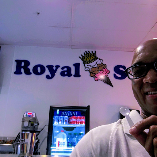 Ice Cream Shop «Royal Scoop Homemade Ice Cream at Berkshire Place», reviews and photos, 7335 Radio Rd #104, Naples, FL 34104, USA