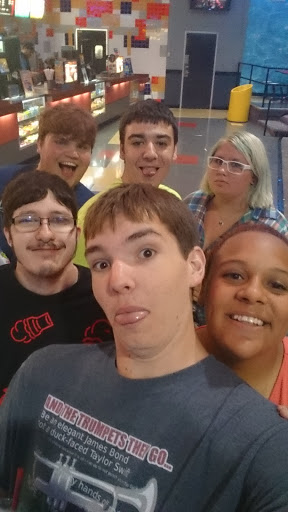 Movie Theater «Regal Cinemas Spotlight 14», reviews and photos, 1100 N Interstate Dr, Norman, OK 73072, USA