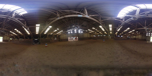 Horse Boarding Stable «Green Acres Beach & Trail Rides», reviews and photos, 5985 Pacific Ave, Cloverdale, OR 97112, USA