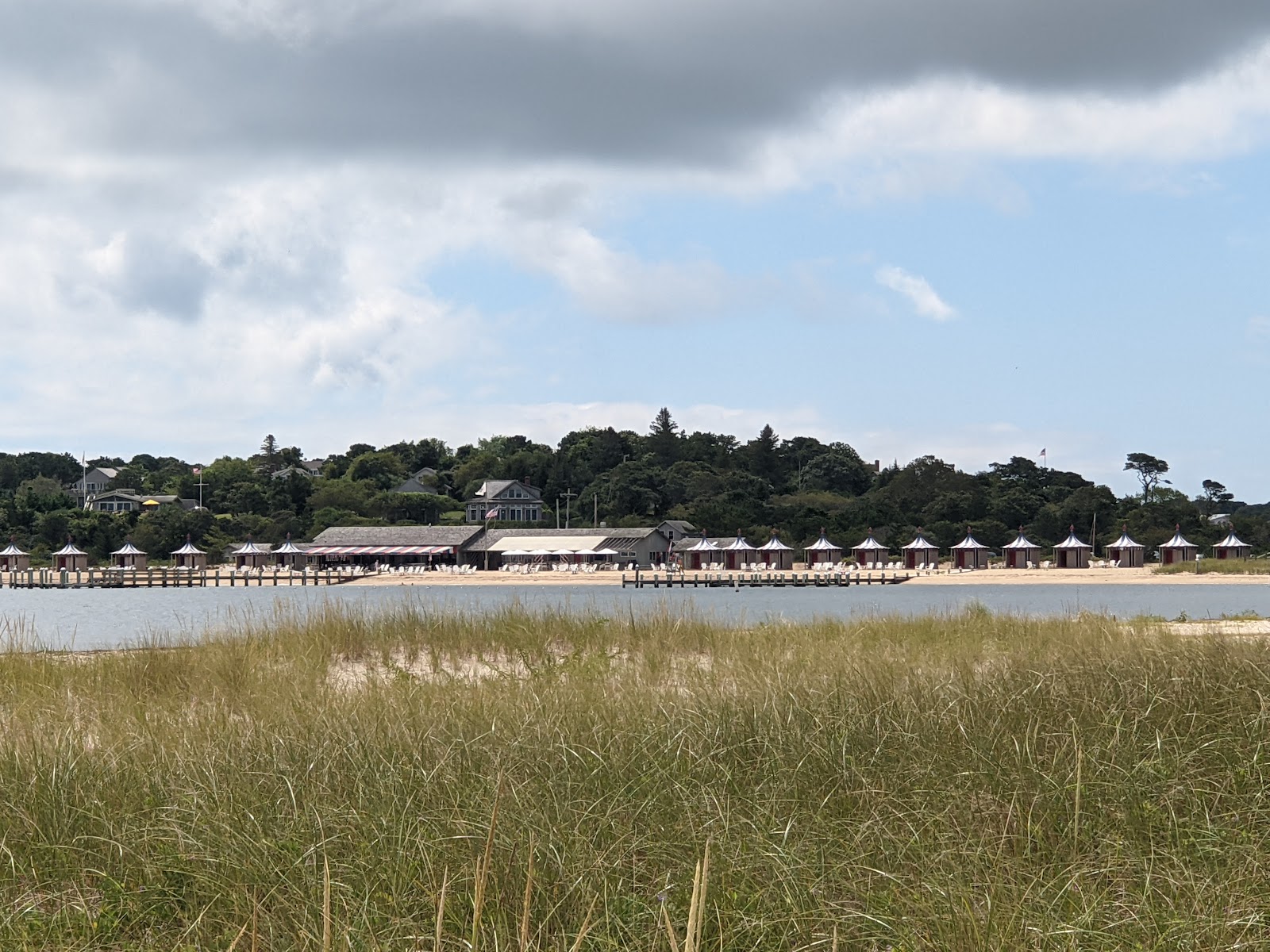 Photo of Chappaquiddick Beach with partly clean level of cleanliness