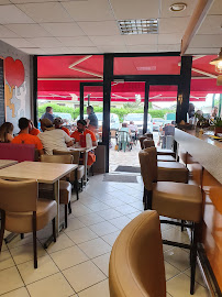 Atmosphère du Restaurant français Brasserie de la Jacquière à Meyzieu - n°9