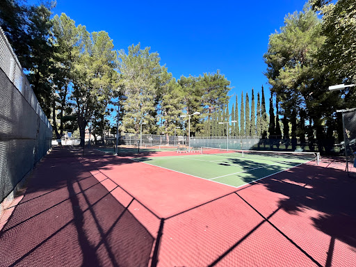 Tennis Courts at Valencia Glen