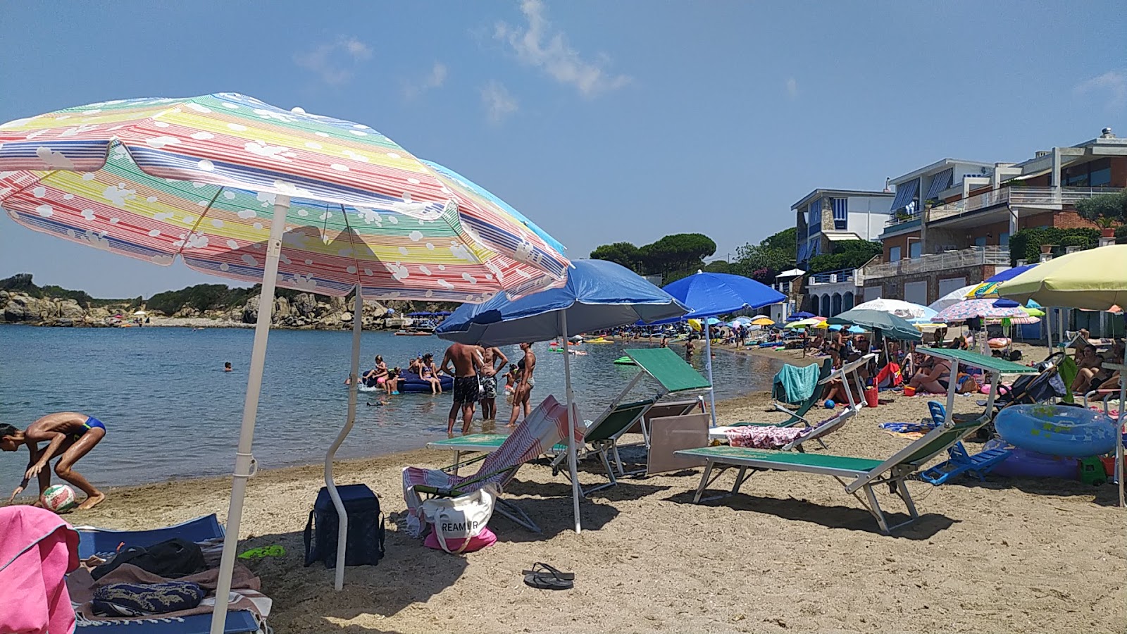 Photo de Sant'Agostino Beach - endroit populaire parmi les connaisseurs de la détente