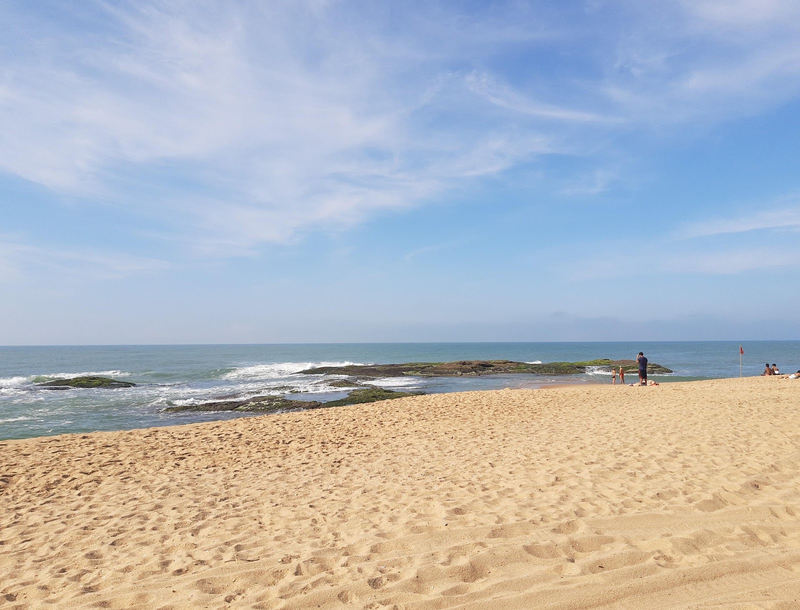 Foto von Pedrinhas Strand mit sehr sauber Sauberkeitsgrad