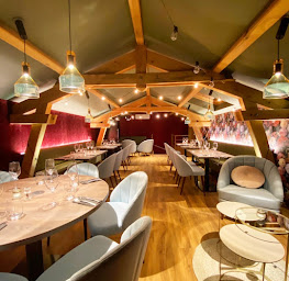 Photo n°33 de La Robe Rouge à Villié-Morgon ()