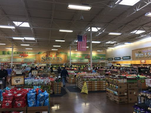 Health Food Store «Sprouts Farmers Market», reviews and photos, 635 S Green Valley Pkwy, Henderson, NV 89052, USA