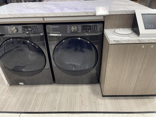 Appliance Store «P.C. Richard & Son», reviews and photos, 136-03 20th Ave, College Point, NY 11356, USA