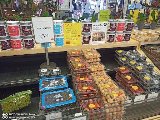 Grocery Store «Whole Foods Market», reviews and photos, 990 Iyannough Rd, Hyannis, MA 02601, USA