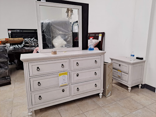 Furniture Store «Badcock Home Furniture & More of South Florida», reviews and photos, 2147 Pembroke Rd, Hollywood, FL 33020, USA