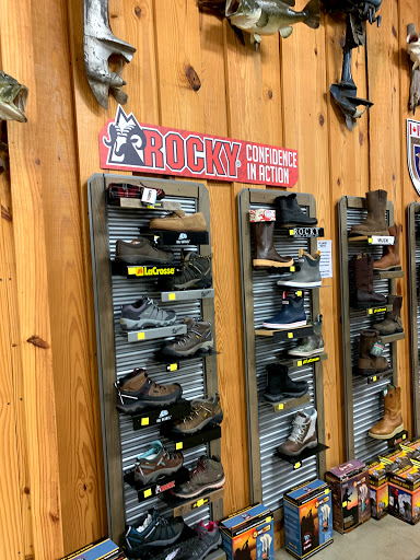 Sporting Goods Store «Fort Thompson Sporting Goods», reviews and photos, 5802 Warden Rd, Sherwood, AR 72120, USA