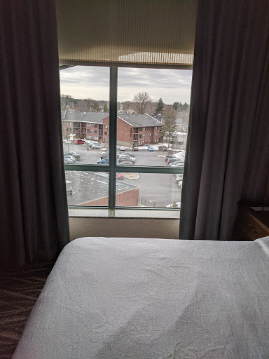 Hotel «Embassy Suites by Hilton Saratoga Springs», reviews and photos, 86 Congress St, Saratoga Springs, NY 12866, USA