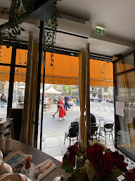 Photo n°11 de Cafe Lorette à Paris ()