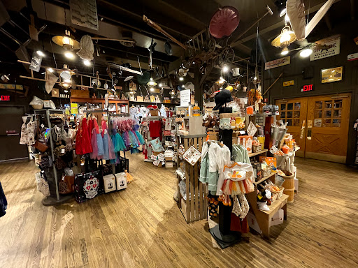 American Restaurant «Cracker Barrel Old Country Store», reviews and photos, 4680 Lenoir Ave, Jacksonville, FL 32216, USA