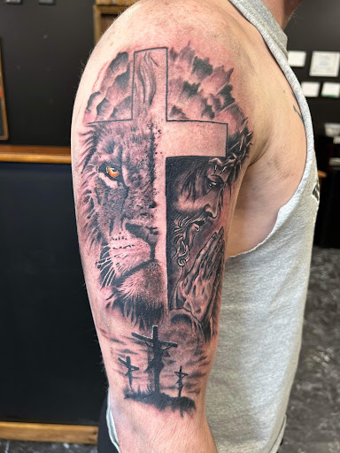 Explore black and white sleeve tattoo ideas, creative tattoo ideas in Clinton, available at House of 1000 Needles