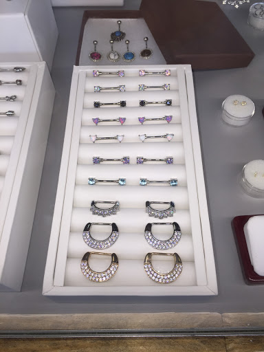 Tattoo Shop «Whiskey River Tattoo», reviews and photos, 2135 General Booth Blvd #142, Virginia Beach, VA 23454, USA