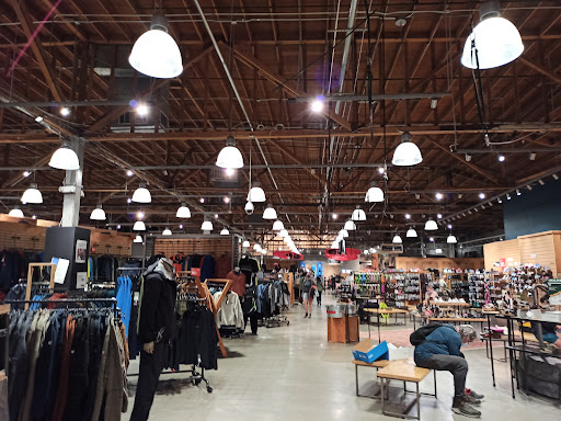 Camping Store «REI», reviews and photos, 1338 San Pablo Ave, Berkeley, CA 94702, USA